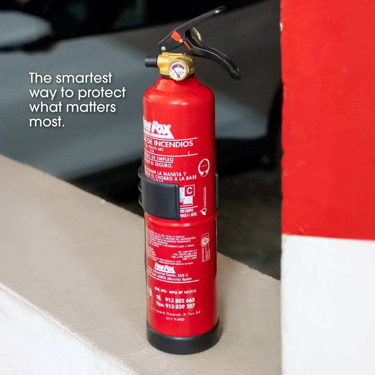 1 kg fire extinguisher stash container showing hidden compartment